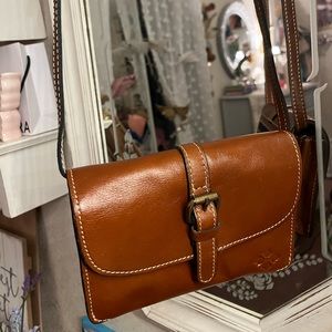 Small Patricia Nash crossbody